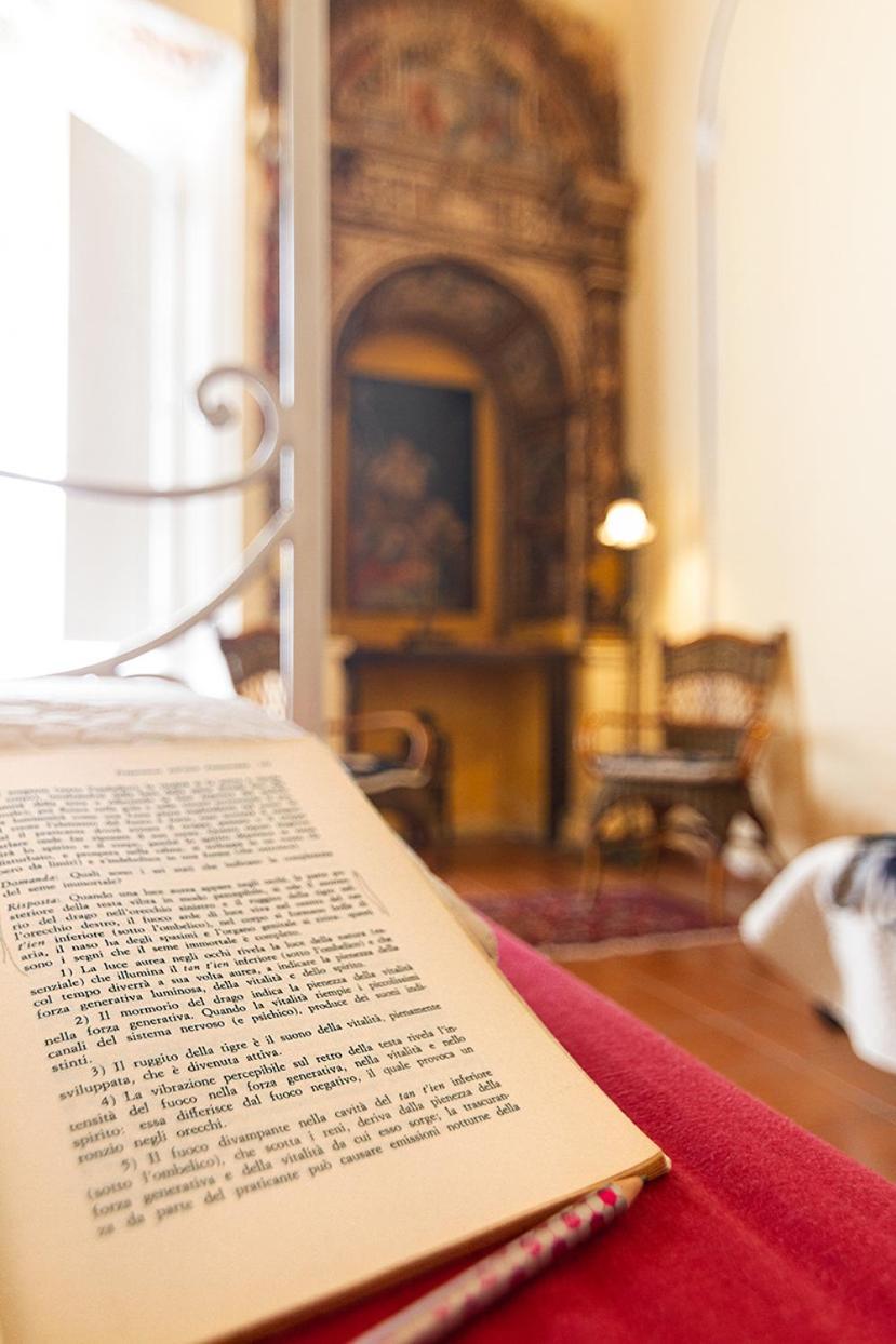 Appartamento Donna Regina dimora d'epoca Napoli Esterno foto